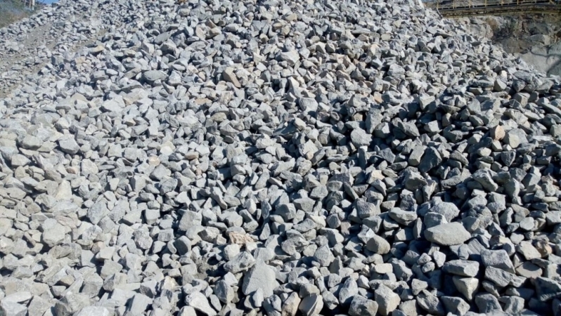 Pedra de Mão para Construção à Venda Bonsucesso - Pedra e Areia para Construção