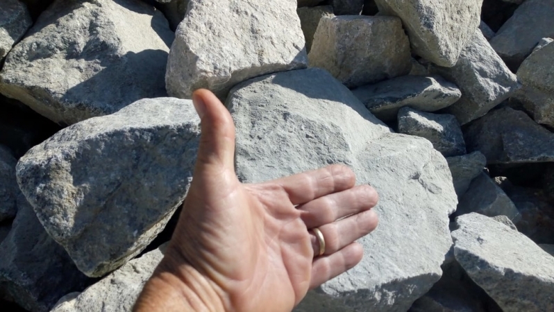 Venda de Pedra de Mão para Construção São Gonçalo - Pedra para Construção Civil